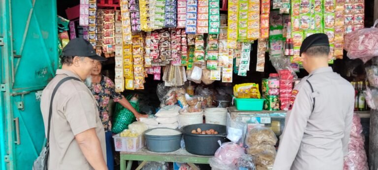 Pastikan Beras Oplosan Nihil, Polres Sukoharjo Gencar Sidak Pasar dan Toko