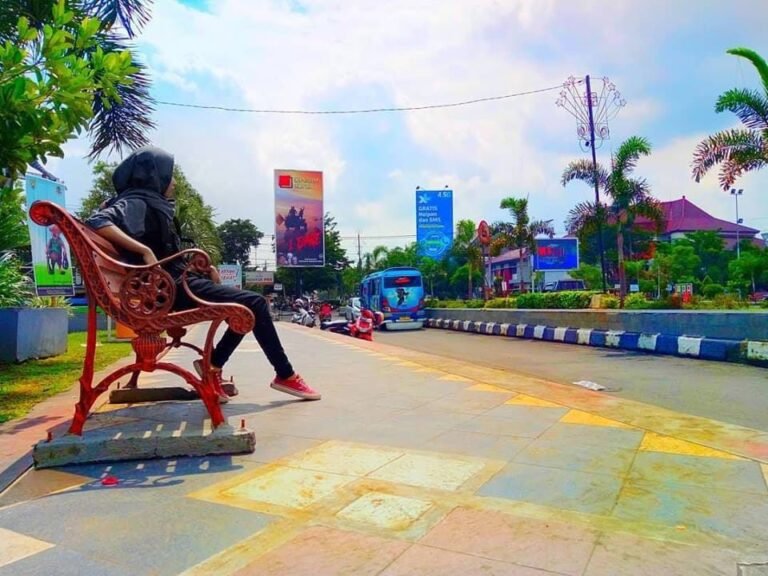 Pemkab Kendal Luncurkan Wifi Gratis