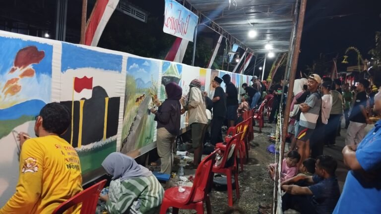 Dukung Desa Wisata, Warga Lengking Gelar Lomba Lukis di Kanvas Sepanjang 25 Meter