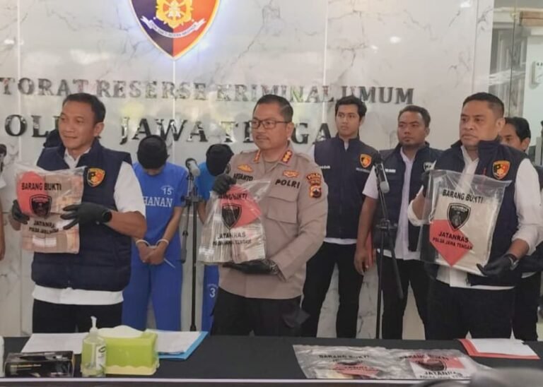 Polda Ringkus Komplotan Gendam Rp 2 Milyar