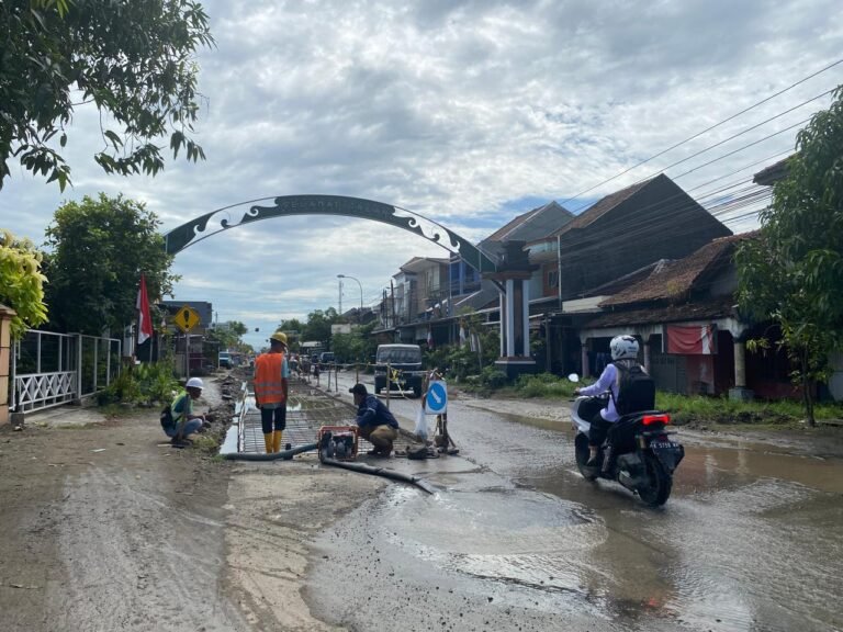 ‎Perbaikan Jalan Kudus–Purwodadi Terkendala Cuaca