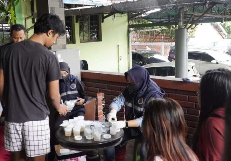 BNNP Jateng Lakukan Tes Urine, 42 Penghuni Kos Negatif Narkoba