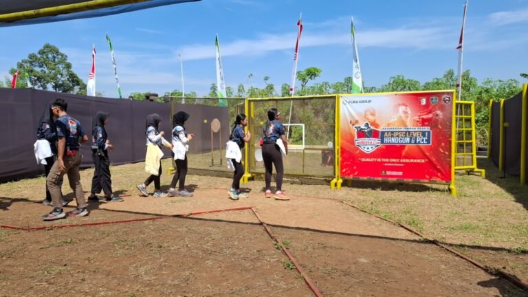 Ratusan Atlet Menembak Berebut Juara Tembak Reaksi