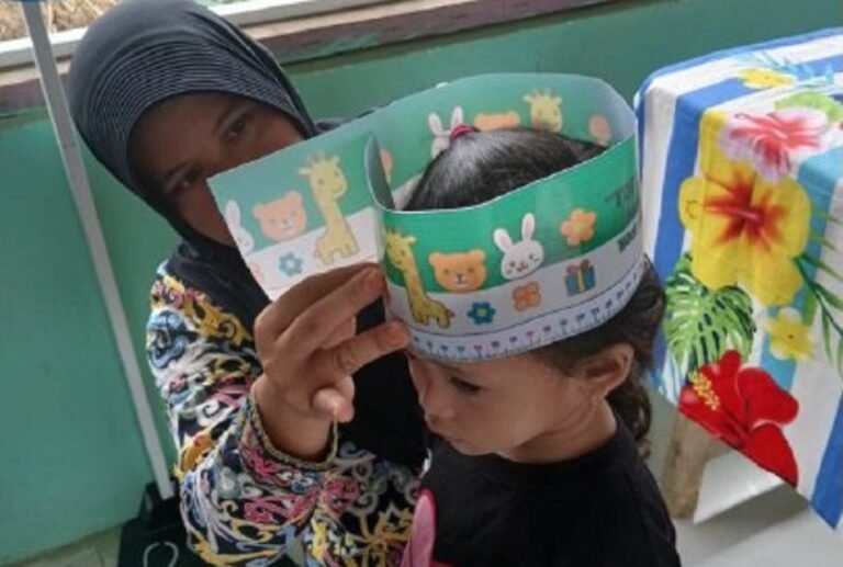 Topi Metri, Karya Inovatif Mahasiswa UNW Ungaran Bantu Intervensi Stunting