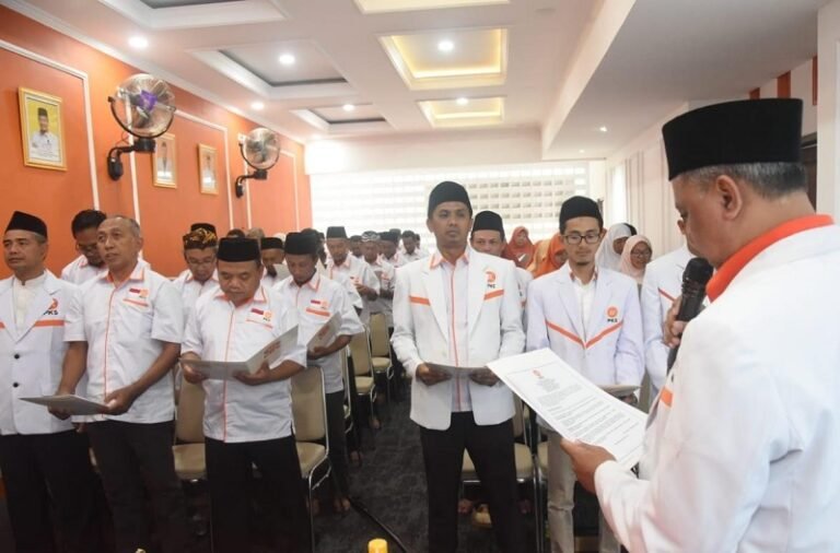 Dilantik Jadi Ketua DPD PKS Kabupaten Semarang, Nurkholis Kobarkan Semangat Kemenangan