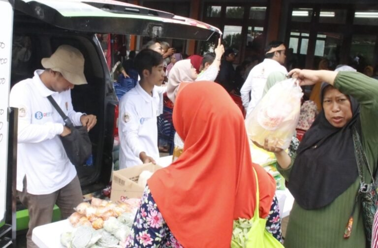 Jaga Stabilitas Pangan, Gubernur Ahmad Luthfi Instruksikan BUMD Gelar Pangan Murah