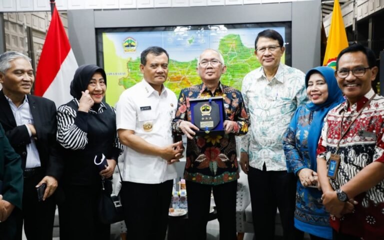 Bertemu Gubernur Ahmad Luthfi, Kampus Swasta Curhat Menurunnya Jumlah Mahasiswa Baru