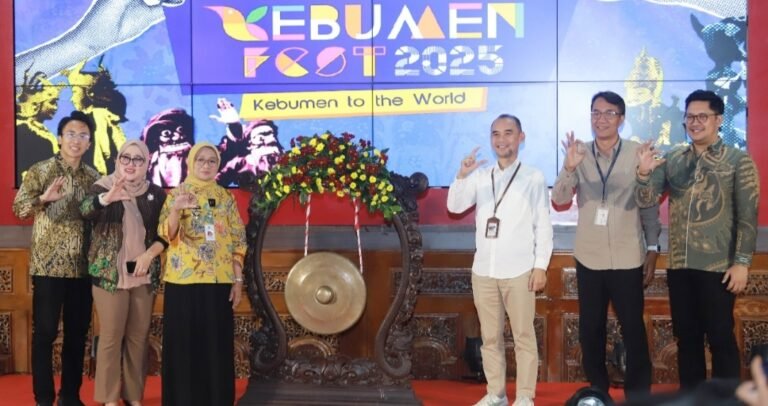 Bank Jateng Dukung Peningkatan Ekonomi dan Budaya Melalui Kebumen Fest 2025 