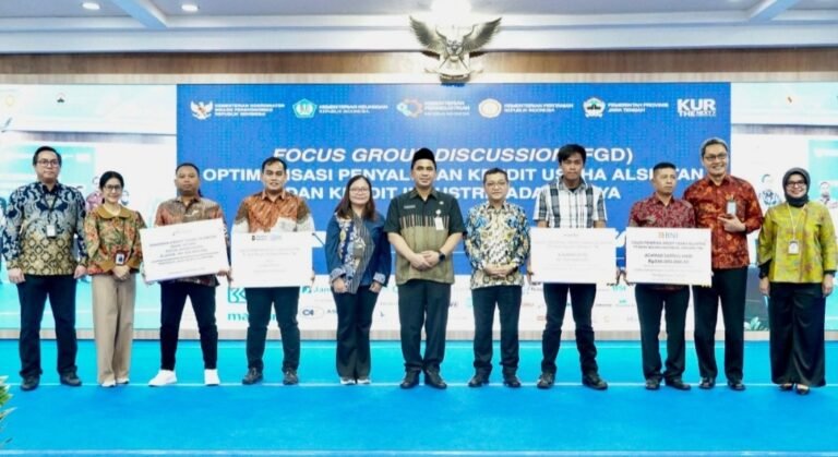 Jawa Tengah Tertinggi Penyaluran KUR, Bank Jateng Perkuat Kredit Alsintan dan Industri Padat Karya
