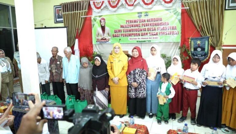 BKOW Jateng Latih Perempuan Brebes Buat Bawang Crispy