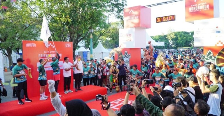 Bukan Sekadar Lari, Bank Jateng Friendship Run 2025 Rayakan Persahabatan dan Kekayaan Lokal