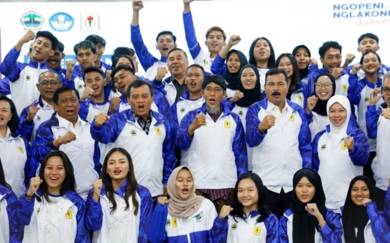 Ahmad Luthfi Lepas Kontingen Jateng ke Pomnas XIX 