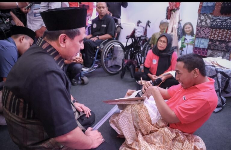 Taj Yasin Puji Difabel, Bukan Lagi Masalah,Tetapi Ikut Memberi Solusi