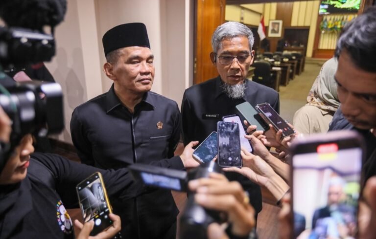 Minimalkan Kekhawatiran Orang Tua, Sekda Jateng Himbau SPPG Jaga Kualitas 