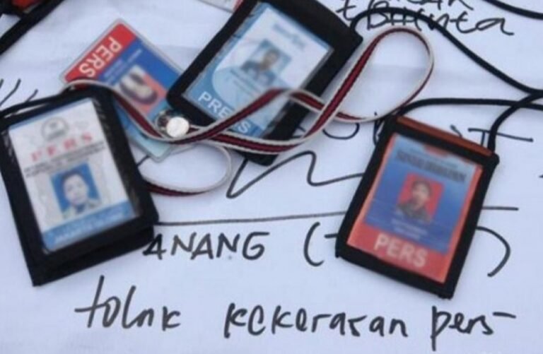 AJI dan LBH Pers Desak Biro Pers Istana Minta Maaf 