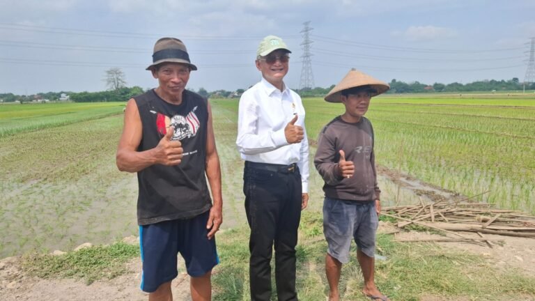 Menteri PU Dody Pantau Manfaat Bendungan Logung