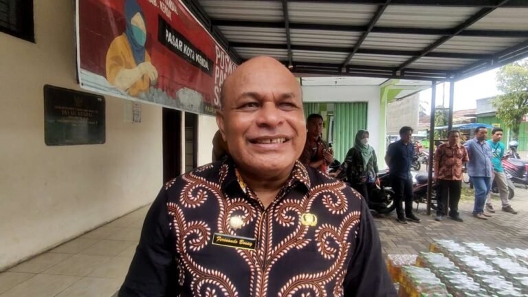 Pengadaan Seragam SD di Kendal Menjadi Sorotan