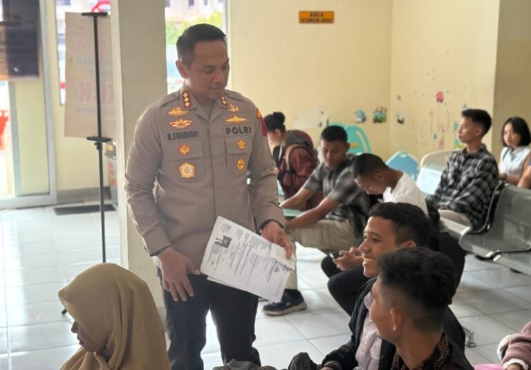 Kapolrestabes Semarang Pastikan Pelayanan Optimal di Tengah Lonjakan Pemohon SKCK