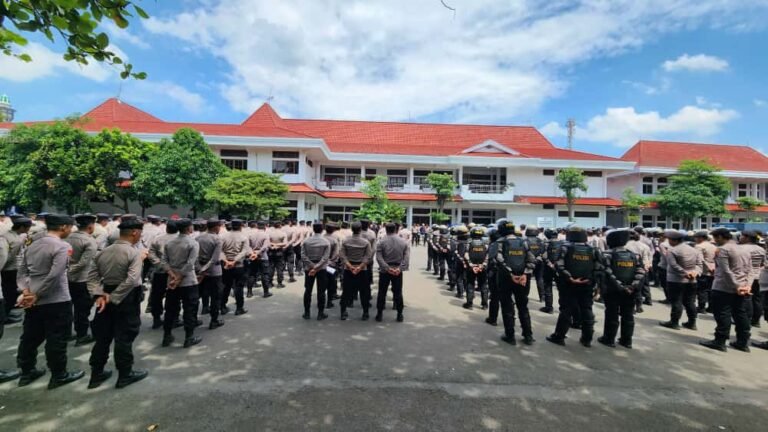 Polresta Pati Laksanakan Pengamanan Aksi di Tiga Lokasi