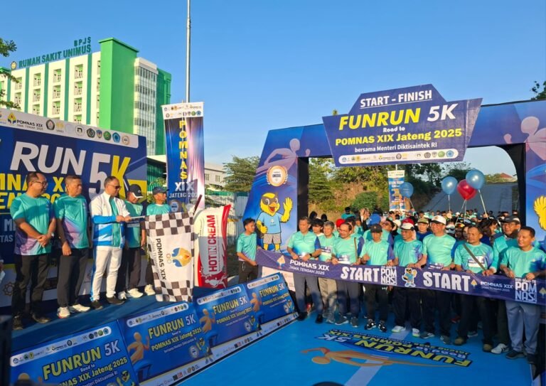 Fun Run Pomnas XIX Jateng Kolaborasi Unimus – Undip, Wujudkan Kebersaman Semangat Olahraga