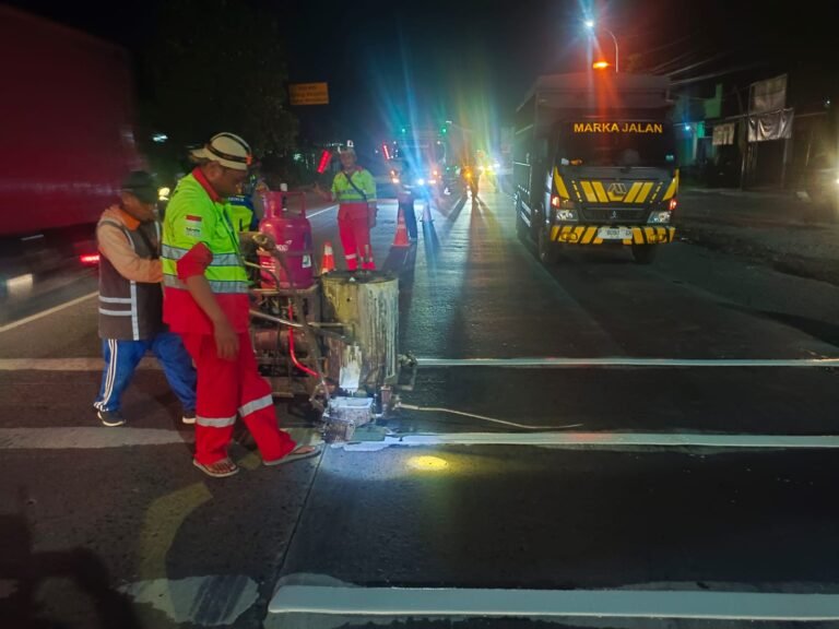 Tingkatkan Keselamatan Lalin dengan Pita Kejut