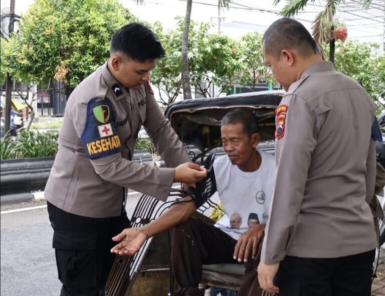 Patroli Ambulans Motor Layanan Cepat untuk Masyarakat