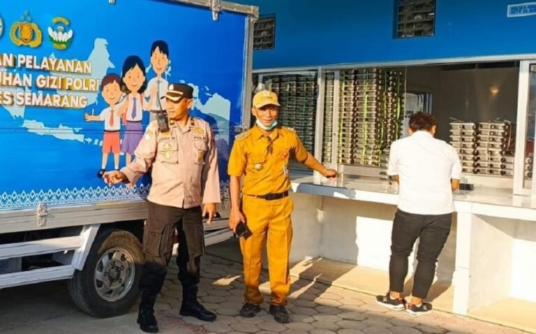 Melihat Pengolahan Menu MBG di SPPG Desa Kadirejo: Pekerja Dibagi per Tim, Test Food Sebelum Dibagikan