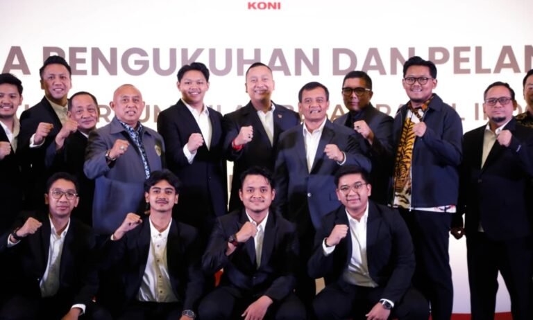 Didapuk Pelindung PBPI Jateng, Ahmad Luthfi: Padel Jangan Jadi Primadona Orang Tertentu