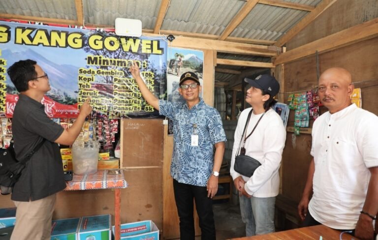 Program Internet Gratis Ahmad Luthfi Sukses Kembangkan Ratusan Desa Blankspot di Jawa Tengah