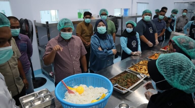 Pastikan Keamanan, Kapolres Wonogiri Cek Dapur MBG, Hasilnya? Kualitas Gizi Terjamin