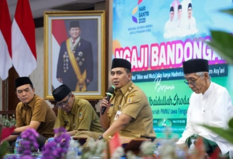 Jelang Hari Santri 2025, ASN Pemprov Jateng Ikuti Ngaji Bandongan