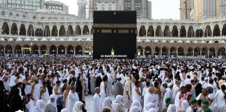 Jeder! Indonesia Legalkan Umroh Mandiri, Biro Umroh Terancam Gulung Tikar 