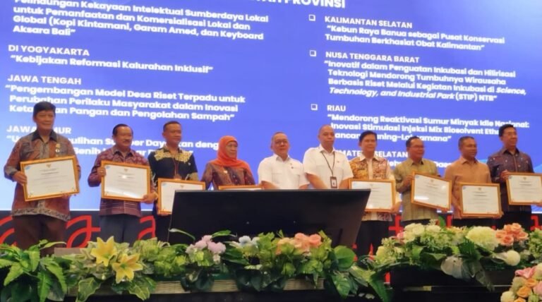 Berkat Kerja Kolaborasi dalam Optimalimasi Potensi Daerah, Brida Jateng Raih Dua Penghargaan dari BRIN