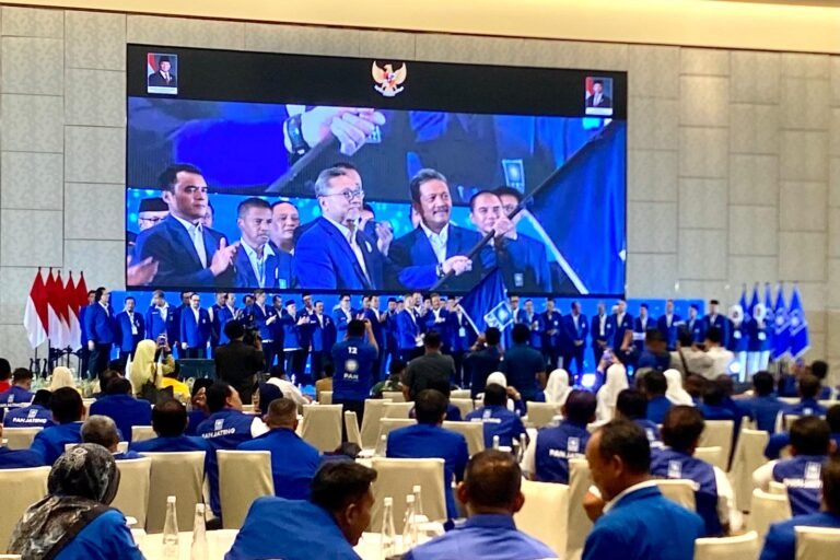 Zulhas Ajak Kader PAN Jateng Sukseskan Program MBG, Kopdes dan Swasembada Pangan Nasional