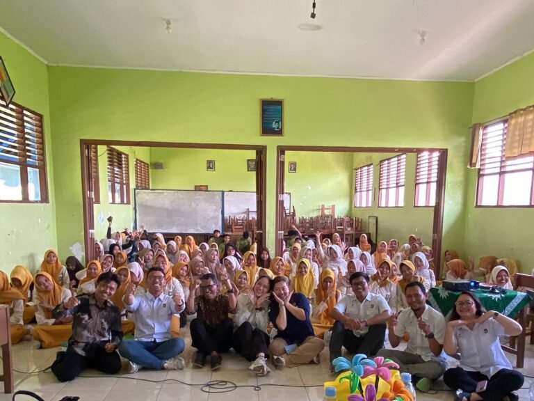 TIS Energy Ajak Pelajar Gubug Kenali Industri Migas dan Energi Berkelanjutan Lewat Kegiatan INSPIRATIS