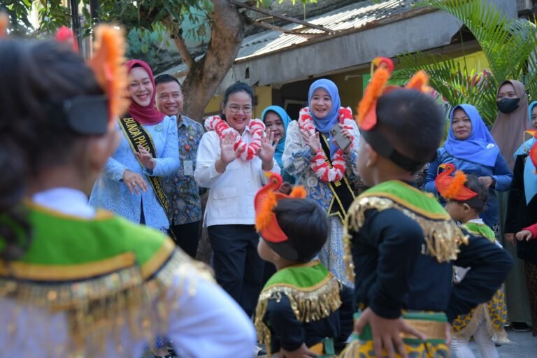 Mewujudkan Generasi Emas 2045, Wali Kota Semarang, Agustina Wilujeng Dukung Program PAUD EMAS