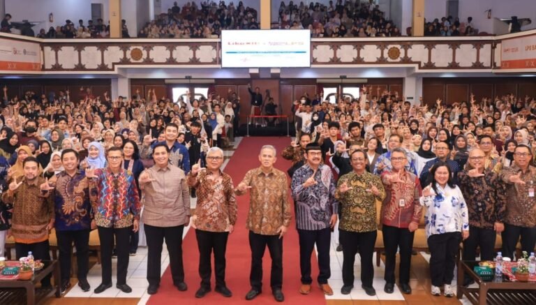 Atur Keuangan Pribadi, LPS Ingatkan Mahasiswa Jebakan FOMO dan YOLO