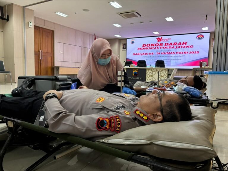 Bidhumas Polda Jateng Gelar Donor HUT Humas Polri ke-74