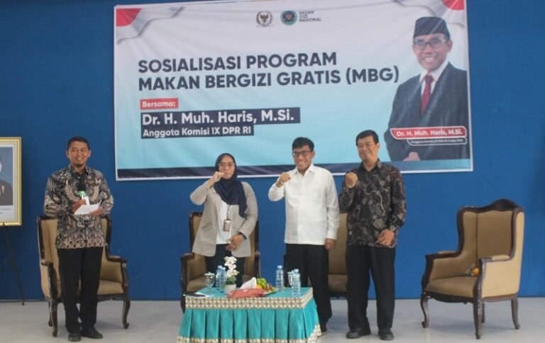 Anggota Komisi IX DPR Muh Haris Sosialisasi MBG: Masih Ada Kendala, Pelan-pelan Pasti akan Lancar 