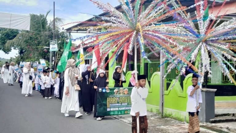 Keceriaan Siswa SDN 02 Kawengen Ungaran Ikuti Pawai Taaruf HSN