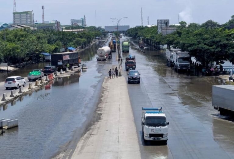 Berkat Kerja Kolaboratif, Banjir Semarang Berangsur Surut