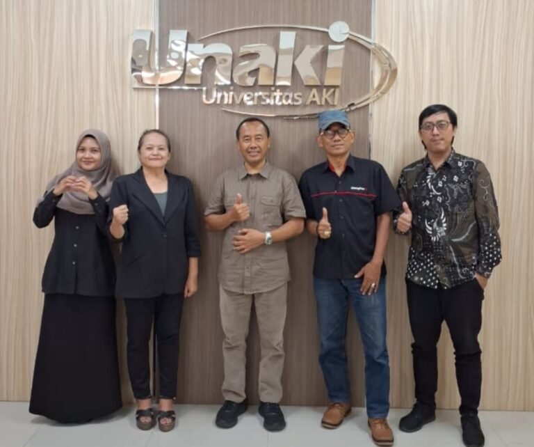Universitas AKI Bekali Calon Wisudawan Siap  Kerja di Dunia 5.0 