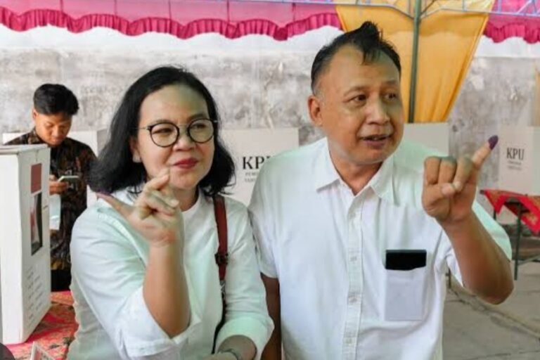 Suami Walikota Semarang Meninggal 