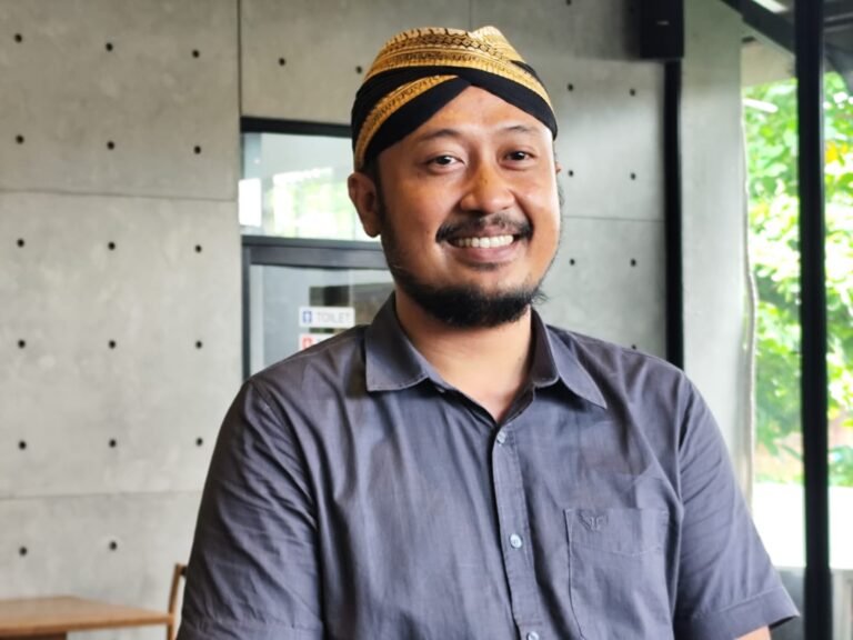 Keraton Solo Tunda Bahas Suksesi ,  Gusti Bei : Kami Fokus 40 Hari Berkabung Wafatnya PB XIII