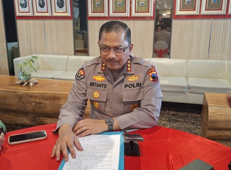 Manipulasi Data SMAN 11, Polisi Resmi Tetapkan CRA Tersangka