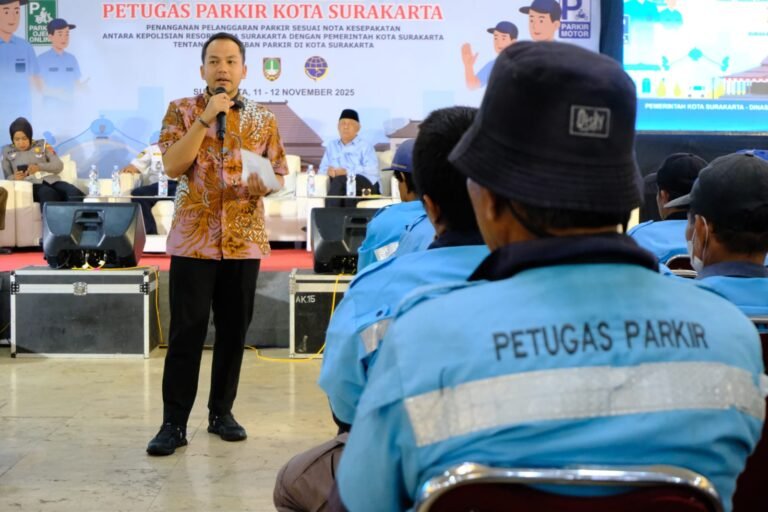 Pemkot Solo Gelar Bimtek Lawan Jukir Nakal