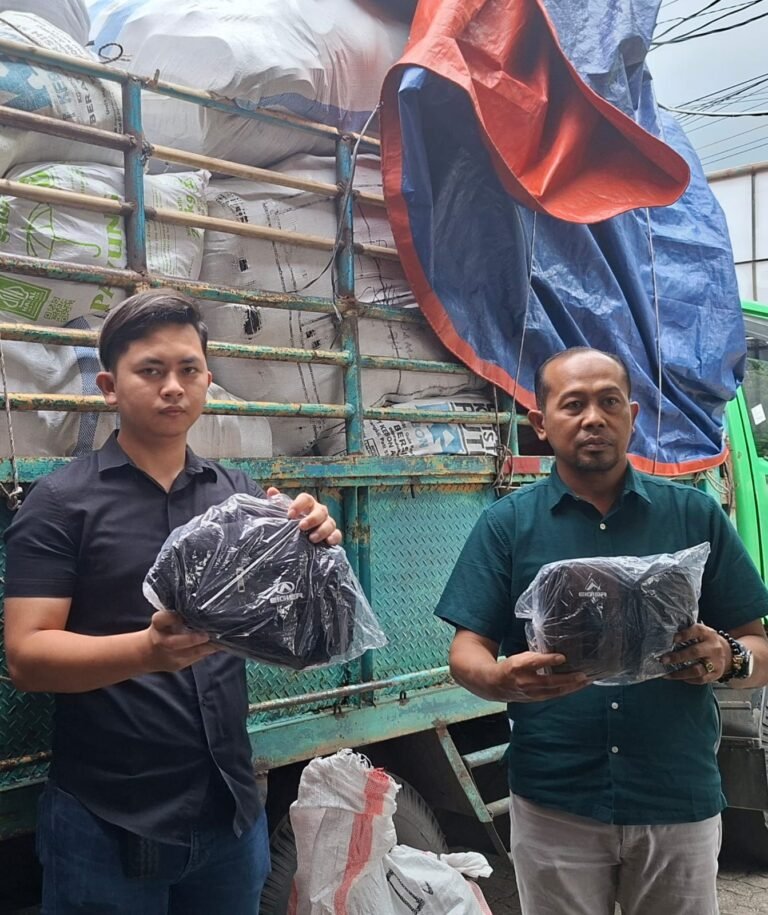 Ditreskrimsus Polda Jateng Sita Ribuan Produk Eiger Palsu