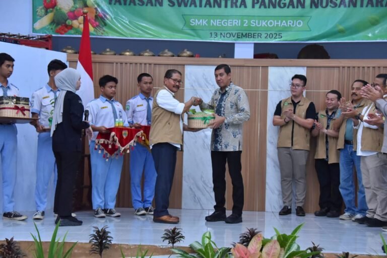 Kemendagri Roadshow Ketahanan Pangan Berbasis Sekolah di Soloraya