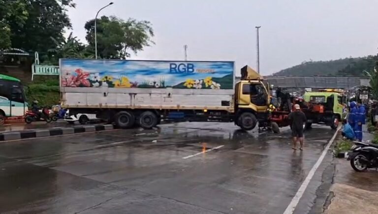 Pengakuan Sopir Truk Kontainer Los Dol di Turunan Exit Tol Bawen: Jika tak Belokkan ke Kanan Pasti Banyak Korban