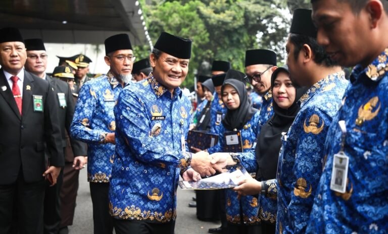 Peringati HUT ke-54 Korpri, Ahmad Luthfi: Tunjukkan Kontribusi Membangun Jawa Tengah